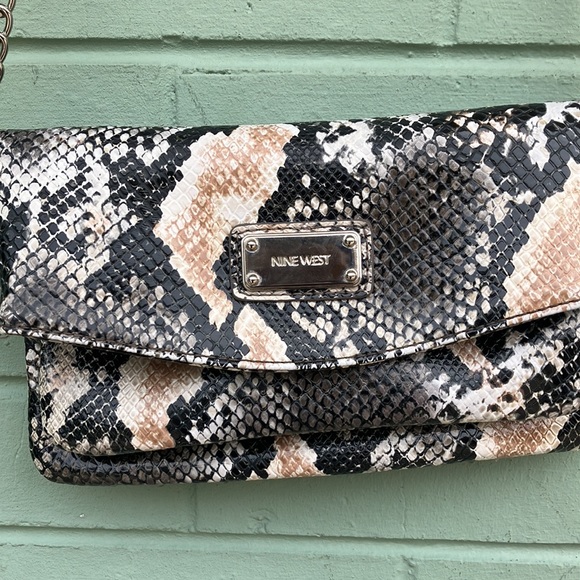 Nine West small python print mini bag - Picture 3 of 10